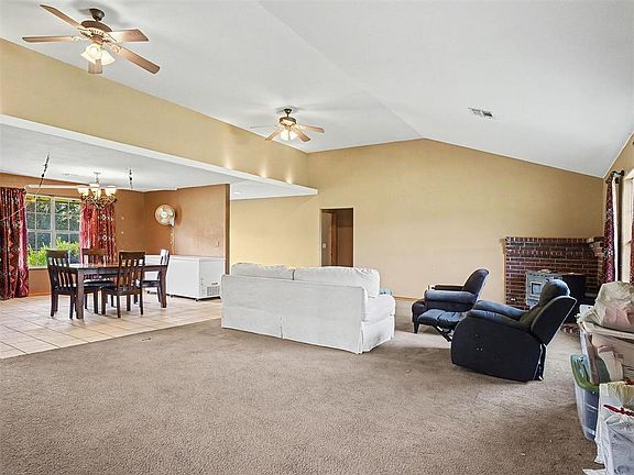 5th image of 11622 W 92nd St