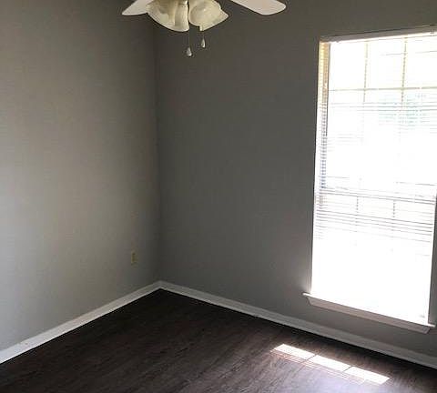 3rd image of 5693 W Avalon Dr