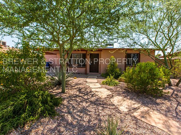 2nd image of 429 W Hermosa Dr