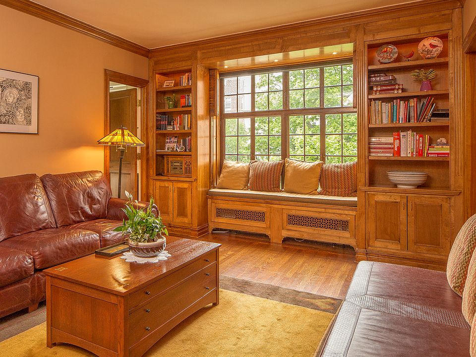 1st image of 3 Tanglewylde Ave APT 4C
