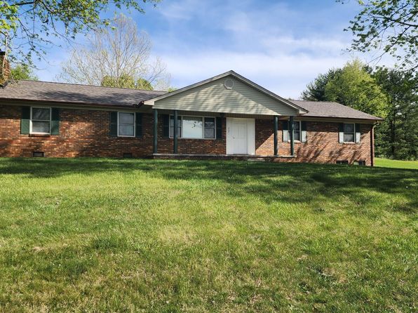 2641 Mark Ln
