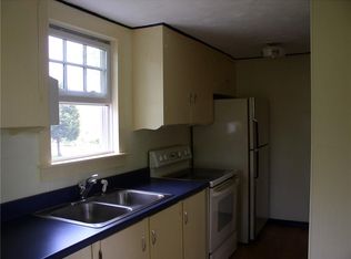 12 Railroad St #A, Richmond, RI 02875