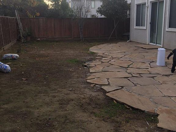 5th image of 10 Whitman Cir
