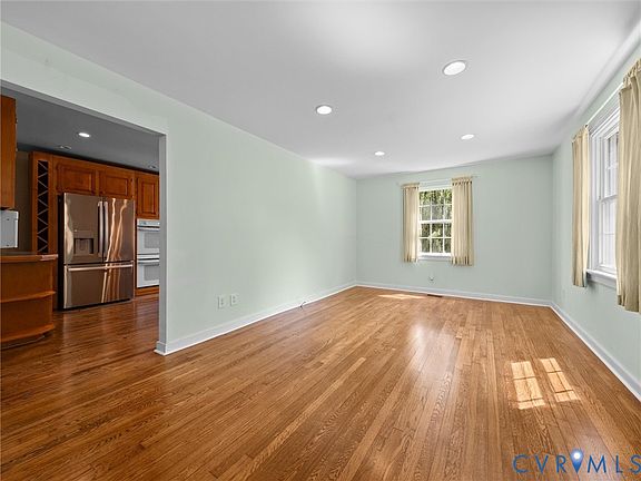 2nd image of 1601 Brigham Rd