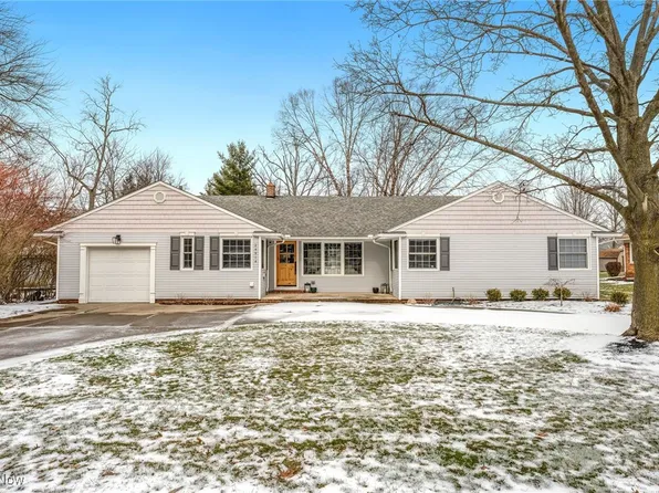 24914 Wolf Rd, Bay Village, OH 44140