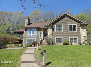 73 Heatherdowns Ln, Galena, IL 61036
