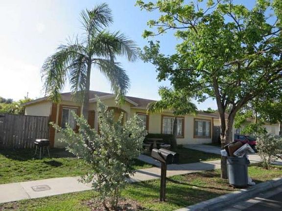 3rd image of 1350 NW 9th Ct
