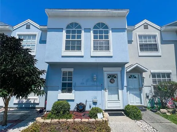 6721 121st Ave APT E, Largo, FL 33773