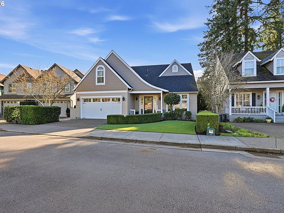5th image of 1465 Willamette Falls Dr
