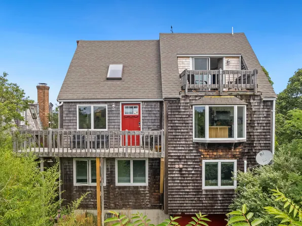 4 Upper Miller Hill Road #U1, Provincetown, MA 02657