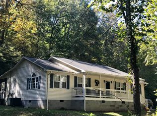 175 Old Pearman Ln, Cumberland Gap, TN 37724