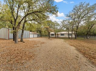 4131 Fort Graham Rd, West, TX 76691