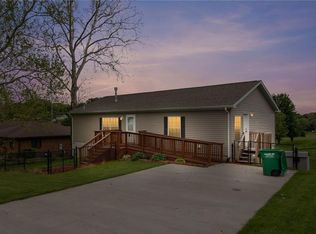 4675 Fairview Dr, Pleasant Hill, IA 50327