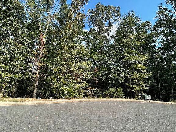 4th image of LOT 6 Gardens Edge Dr