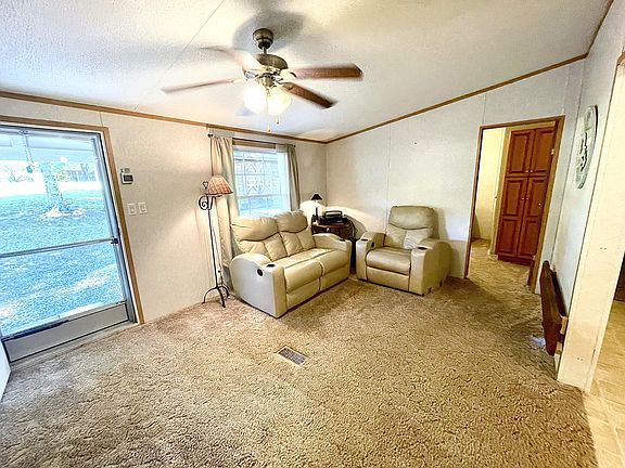3rd image of 101 Dean Ridge Cir