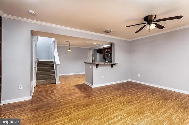 1918 Lennox Dr — Photo 1