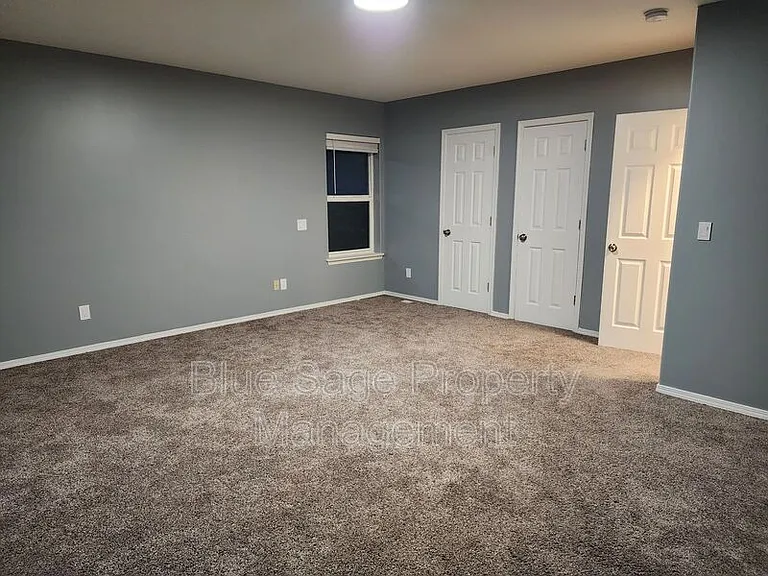 1965 Baker View Dr — Photo 20