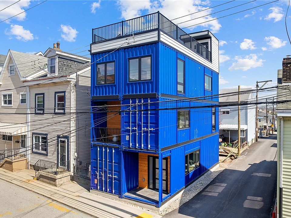 1st image of 413 Pearl St