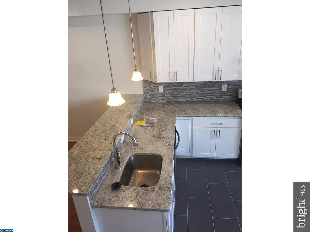 2 bed, 1200 sqft, $1,900 — Photo 3