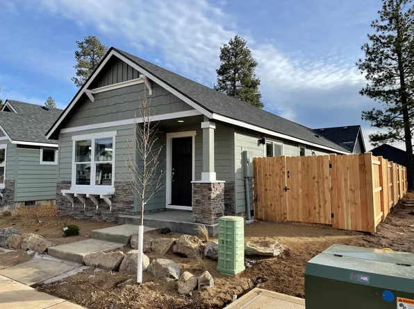 1901 W Hill Ave, Sisters, OR 97759