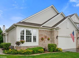 4121 Whitehall Ln, Algonquin, IL