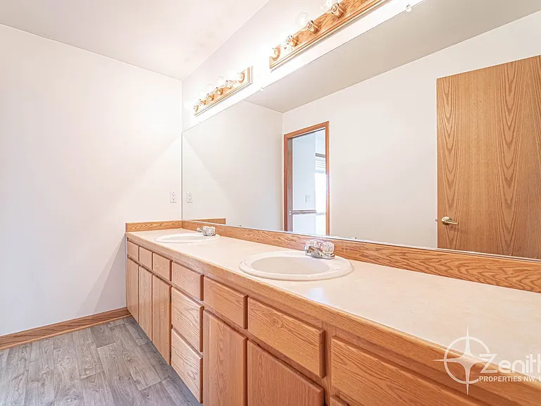 5408 NE 101st Cir — Photo 27