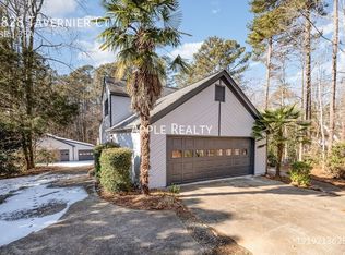 6828 Tavernier Ct, Apex, NC 27539