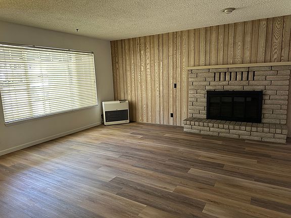 2nd image of 621 Hercules Dr
