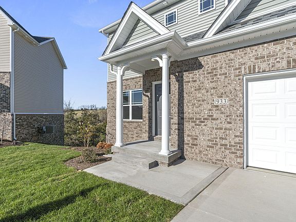 5th image of 933 Camden Ct