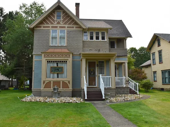 509 Euclid Ave, Saegertown, PA 16433