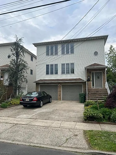 21 W Henry St Photo 1