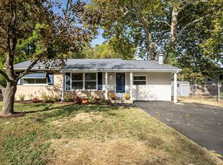 11077 Wilwood Dr, Maryland Heights, MO 63043