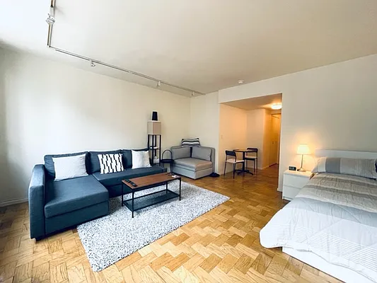 Rented by Ovation Properties, LLC | media 5