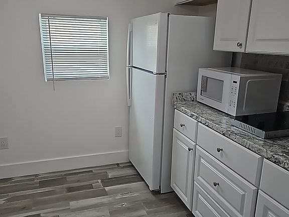 2nd image of 1500 SW 131st Pl #1