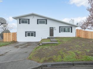 555 Patsy Ct, Hermiston, OR 97838