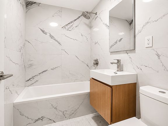 5th image of 100 W 93rd St APT 11K