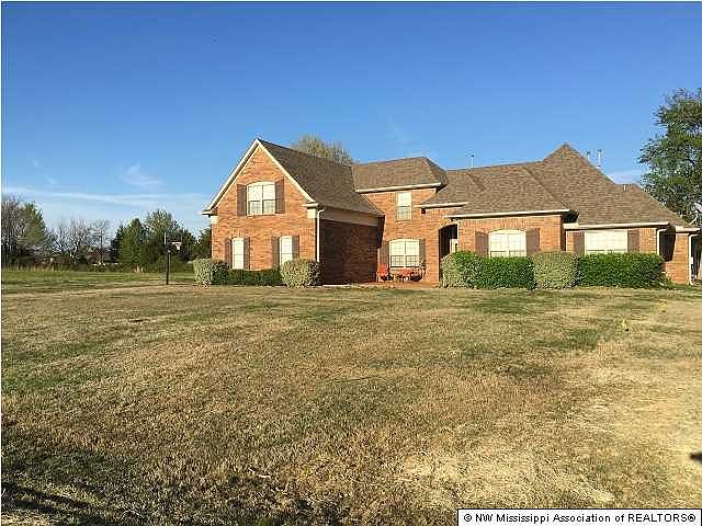1st image of 3738 Daffodil Dr