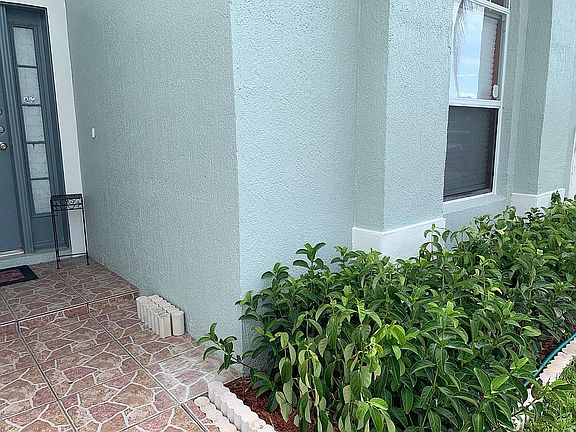 4th image of 1731 Tillstream Dr