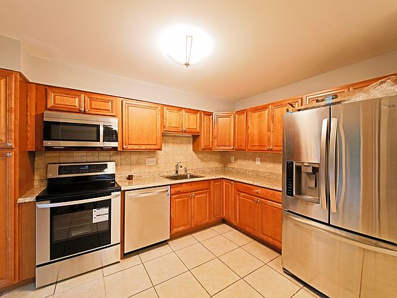 2nd image of 3334 Webley Ct