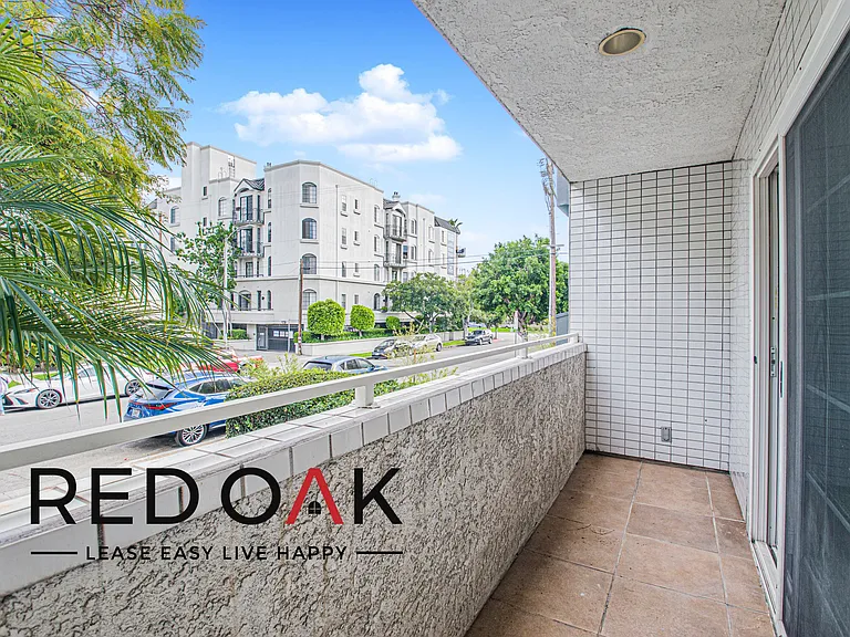 317 S Hamel Rd #B — Photo 3