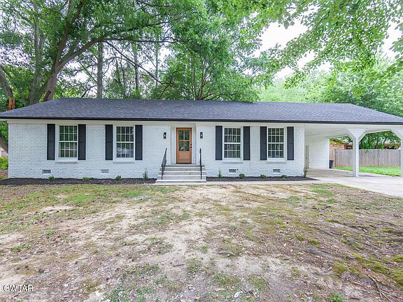 2nd image of 139 E Sunset Cir