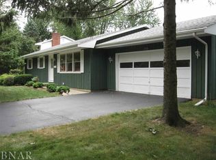 305 Victor Pl, Normal, IL 61761