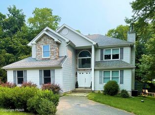 117 Starlight Dr, East Stroudsburg, PA 18302