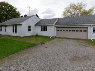 8256 Salisbury Rd, Monclova, OH 43542