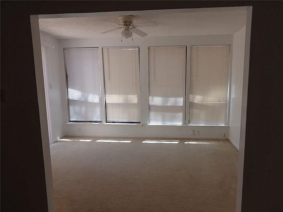 4th image of 706 La Chapa Ave