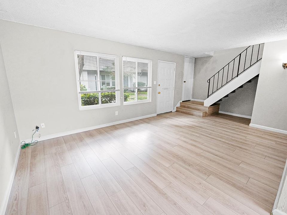 1st image of 8853 La Riviera Dr Unit D