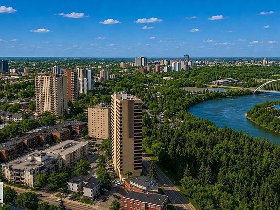 3rd image of 9929 Saskatchewan Dr NW #203