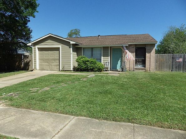 24122 Four Sixes Ln