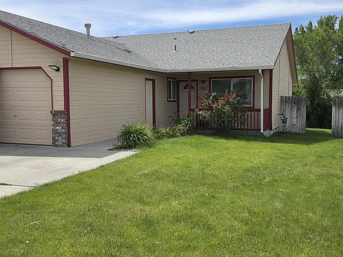 1187 Rockridge St Photo 1