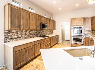 13806 N Heritage Canyon Dr, Marana, AZ 85658